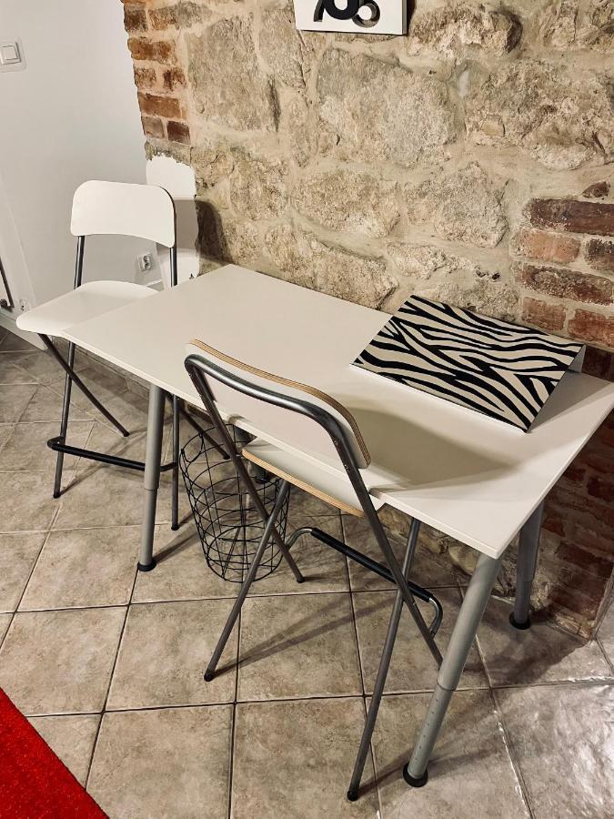 Romantyczna Kryjowka Scisle Centrum -Self Check-In - Катовіце Екстер'єр фото